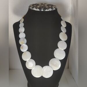 Shell Dico Necklace